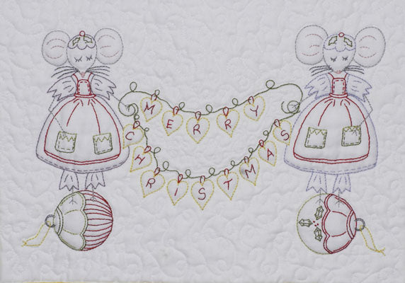Christmas Mice Stitchery - 9 preprinted panels plus quilt pattern