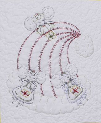 Christmas Mice Stitchery - 9 preprinted panels plus quilt pattern
